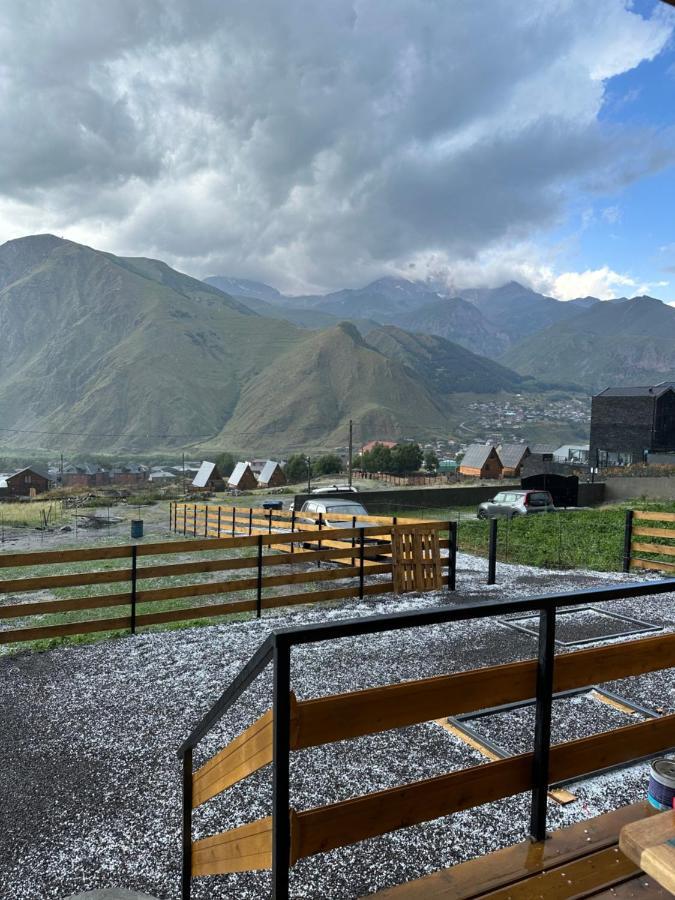 Lonely Mountain Villa Kazbegi Dış mekan fotoğraf