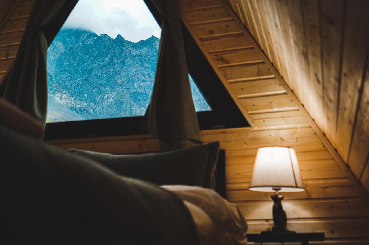 Lonely Mountain Villa Kazbegi Dış mekan fotoğraf
