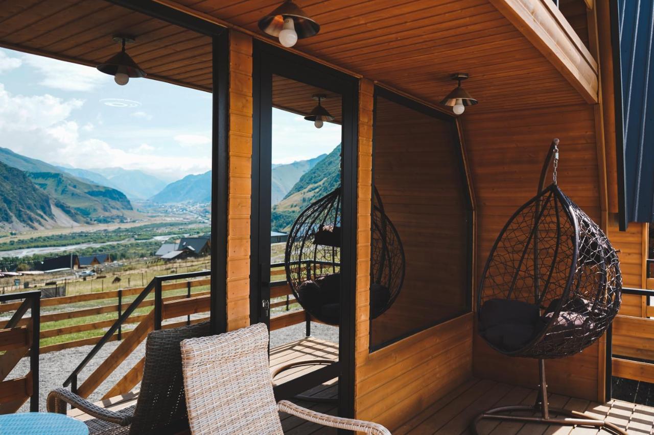 Lonely Mountain Villa Kazbegi Dış mekan fotoğraf