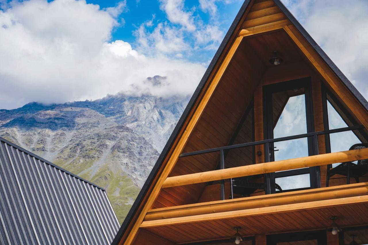 Lonely Mountain Villa Kazbegi Dış mekan fotoğraf
