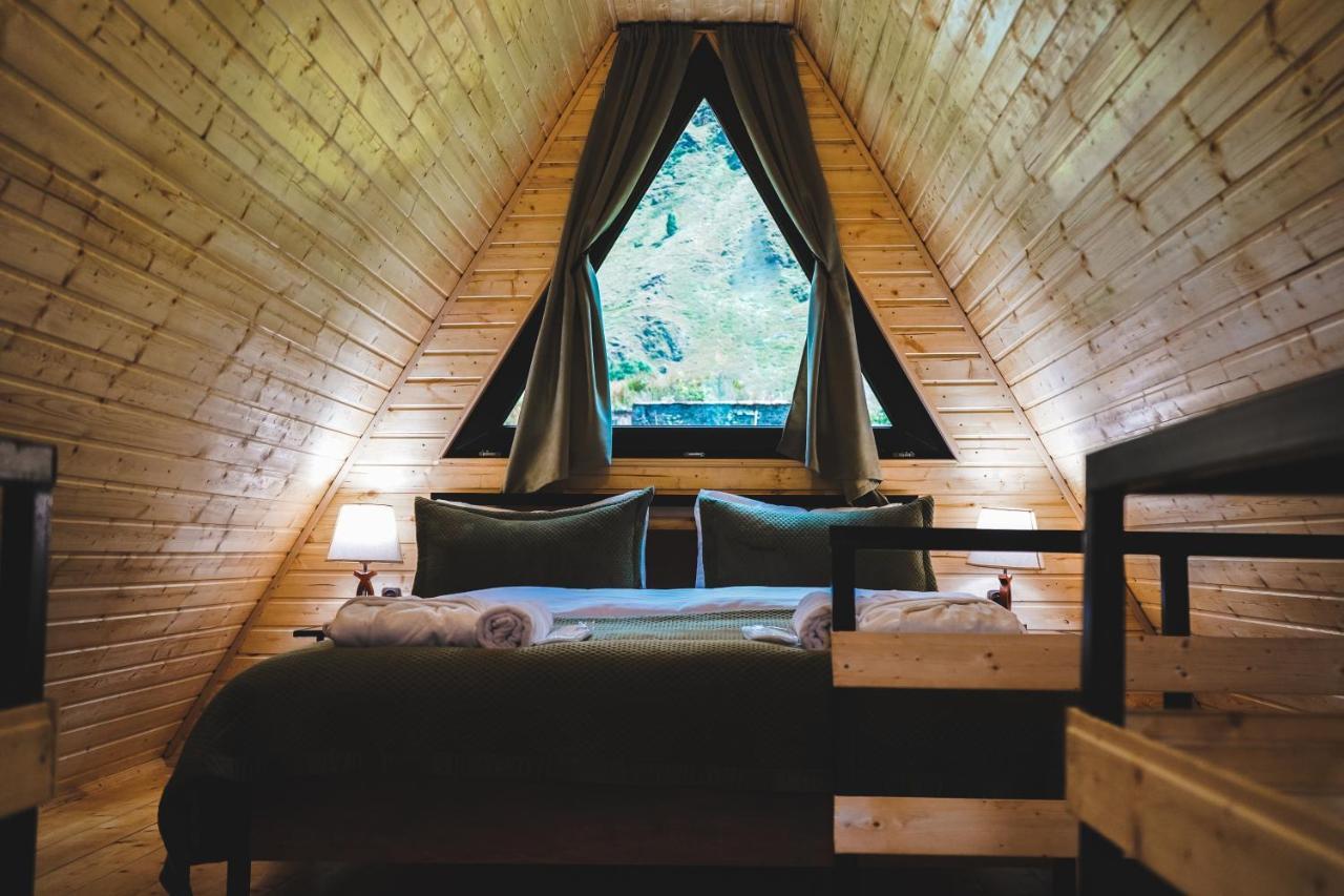 Lonely Mountain Villa Kazbegi Dış mekan fotoğraf